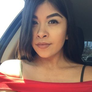 Meet your Posher, Veronica